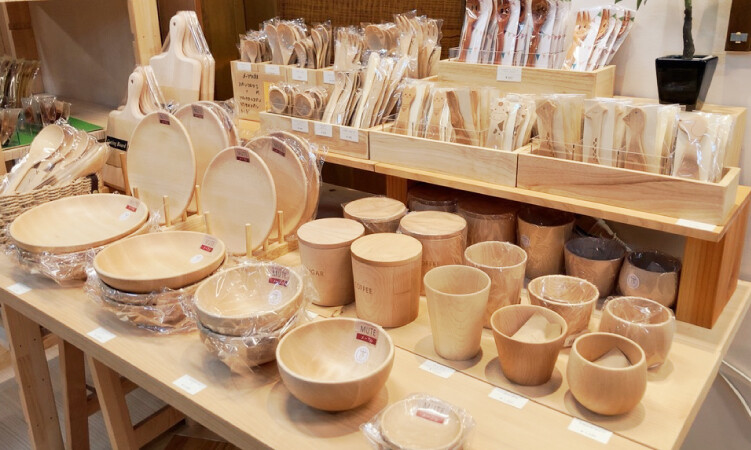 湘南・箱根地域で広がる間伐材活用の可能性